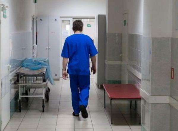 В Алтайском крае дефицит медиков восполнят за счет возвращения на работу пенсионеров