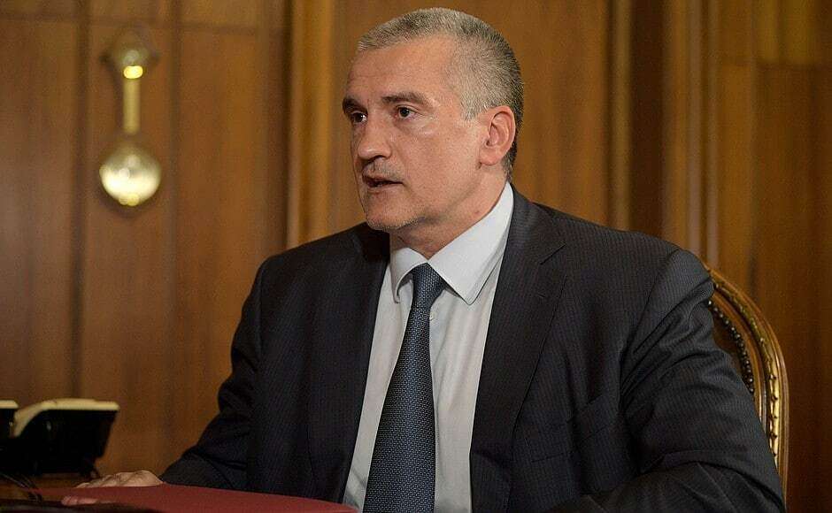 Глава Крыма пожаловался Путину на нехватку медработников