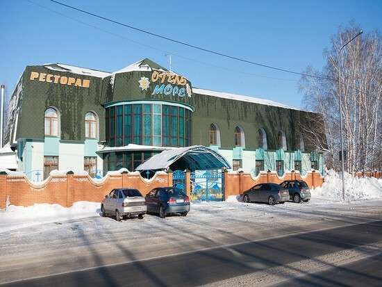 Отель, куда направлялись онкопациенты тюменского «Медгорода», продают за 100 млн рублей