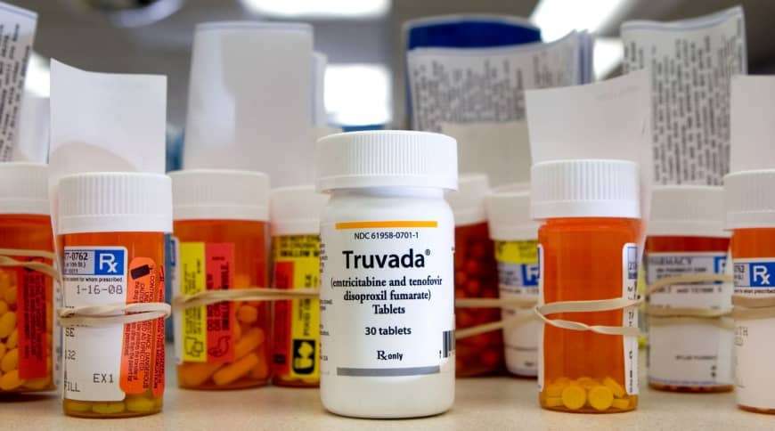 Gilead выделила  млн на поддержку трансгендеров