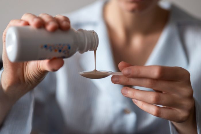 Минздрав сообщил об отсутствии в России ставших причиной смерти детей сиропов