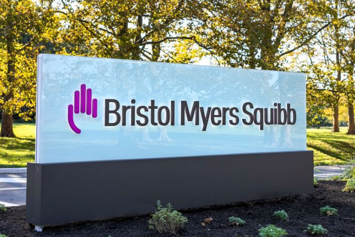 Bristol-Myers Squibb намерена расширить показания для 25 препаратов